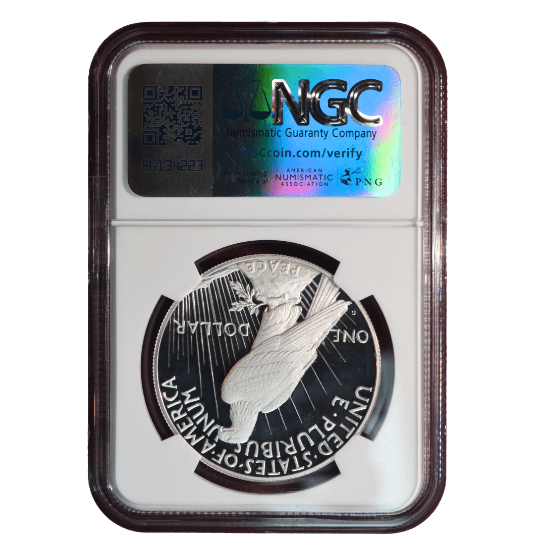 1 доллар (Peace Dollar)
США
Сан-Франциско (S)
серебро 0.999 (PF 69 Ultra Cameo по NGC)
26.73 г + 26.73 г чистого серебра (ASW 0.7734 oz)
275 000 (Proof)
Современная proof-версия возрождённой серии Peace Dollar (к 100-летию оригинального дизайна 1921–1935 гг.)
Украина (Violity): 7000–14000 грн (в слэбе PF69 UC), Европа/eBay: 160–320 USD (PF69 Ultra Cameo)
2023 год, относительно редкая в грейде PF 69 Ultra Cameo (ограниченный тираж Proof-версии)