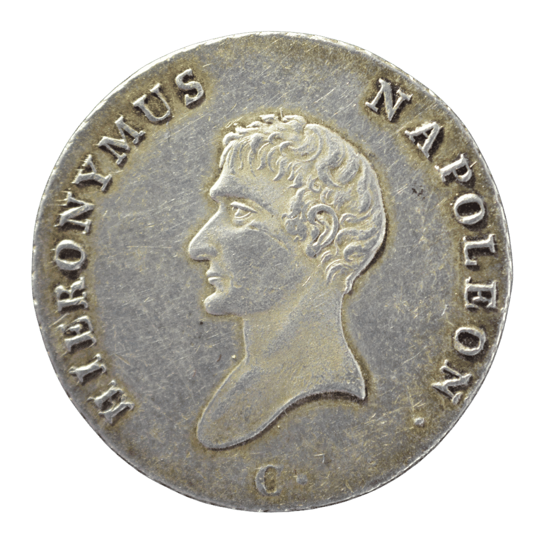 2/3 талера, 1809, Королівство Вестфалія

Короткий опис:
Срібна монета номіналом 2/3 талера, викарбувана у 1809 році в Королівстві Вестфалія за правління Жерома Наполеона (Jérôme Bonaparte), молодшого брата Наполеона I. На аверсі зображено портрет короля, на реверсі — позначення номіналу 2/3 та напис про монетну стопу.

Характеристики:

* Номінал: 2/3 талера
* Рік: 1809
* Країна: Королівство Вестфалія
* Правитель: Жером Наполеон (Jérôme Bonaparte)
* Монетний двір: Кассель (літера C)
* Метал: срібло
* Проба: 750
* Вага: 14,04 г
* Діаметр: 33 мм
* Гурт: напис
* Тираж: 183 885 екземплярів.
