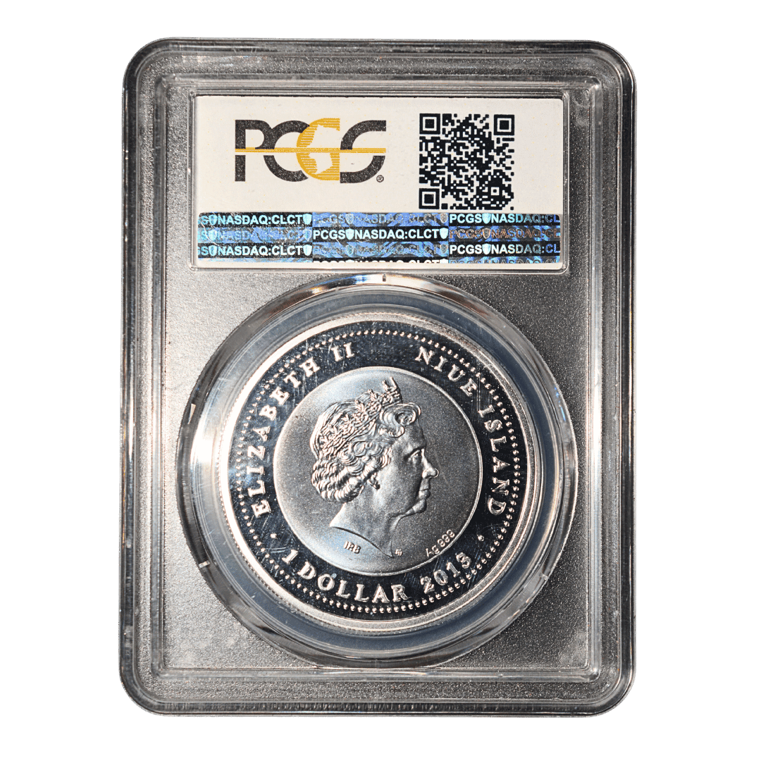 Niue 1 Dollar 2013 Suzunsky Mint PCGS PR68 DCAM

Назва:
1 долар 2013 — 250-річчя Сузунського монетного двору

Опис:
Пам’ятна срібна монета Ниуе, присвячена 250-річчю Сузунського монетного двору. На аверсі — портрет Єлизавети II, на реверсі — зображення сибірської монети 10 копійок 1763 року.

Характеристики:

* Держава: Ниуе
* Номінал: 1 долар
* Рік: 2013
* Монетний двір: Монетний двір Польщі, Варшава
* Метал: срібло (999 проба)
* Вага: 31,10 г
* Діаметр: 38,61 мм
* Тираж: 1 000 шт.
* Якість: Proof
* Грейдинг: PCGS PR68 DCAM
* Напис: ELIZABETH II NIUE ISLAND (Єлизавета II, острів Ниуе)
* Напис: 250TH ANNIVERSARY OF SUZUNSKY MINT (250-річчя Сузунського монетного двору)
* Зображення: сибірська монета 10 КОПѢЕКЪ 1763
* Гурт: рифлений

Примітка:
Малотиражний колекційний випуск — лише 1 000 екземплярів. Саме цей екземпляр має високий грейдинг PCGS PR68 DCAM. У популяції PCGS для цього випуску зафіксовано лише 8 екземплярів DCAM у наведеній статистиці, з яких 4 мають PR68; тобто твій екземпляр належить до верхньої частини зафіксованої популяції.